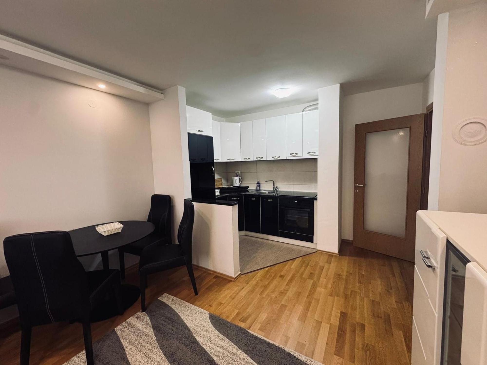 Ognjen Apartman Donje Mladice Exteriör bild